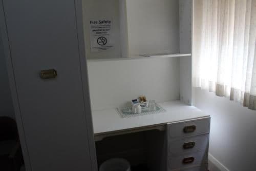 Single Room with Shared Bathroom