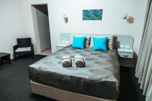Deluxe Double Room with Extra Bed