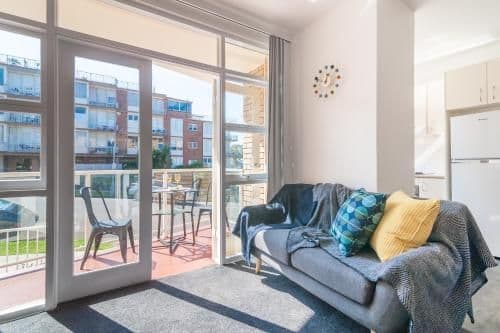 Classic Queen One-Bedroom Apartment
