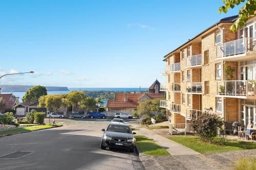 Ocean View Queen One-Bedroom Apartment