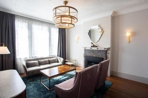 Suite