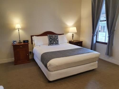 Double or Twin Room with Bathroom