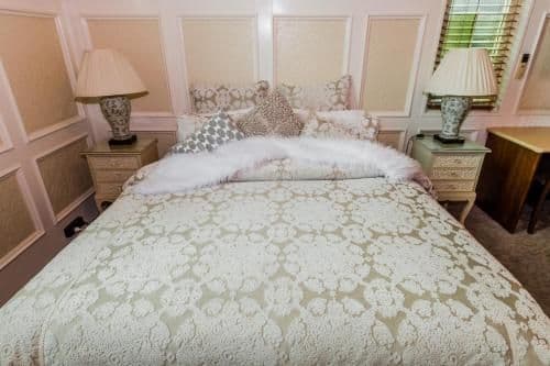 King Suite with Spa Bath