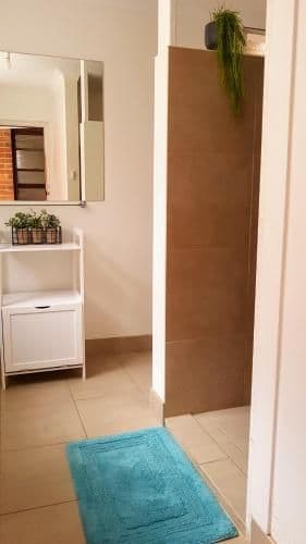 Queen Room with Shared Bathroom
