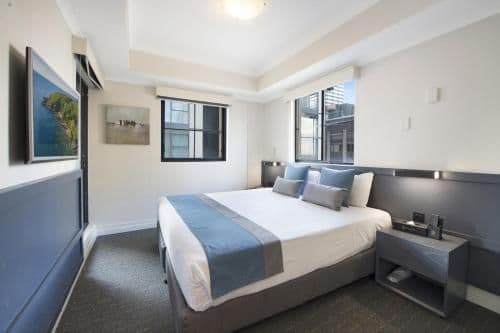 Superior One-Bedroom Apartment
