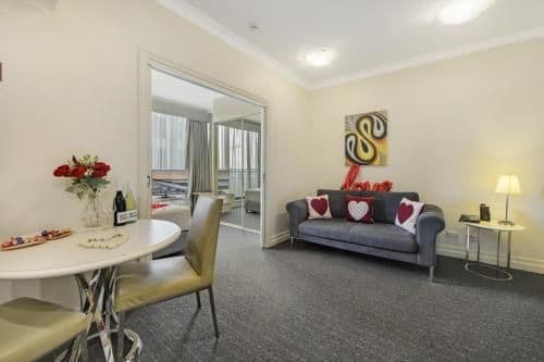 Deluxe One-Bedroom Suite