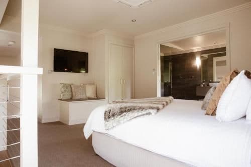 One-Bedroom Villa