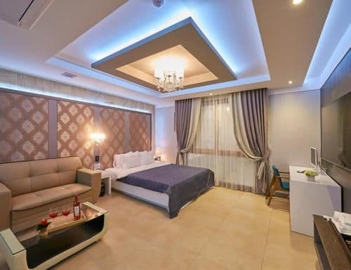 Two-Bedroom Suite
