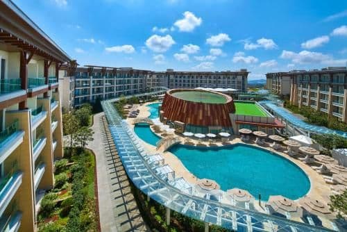 [Lounge Special] Premier Family Twin Room - Camellia hill 2 ticket + Lounge set