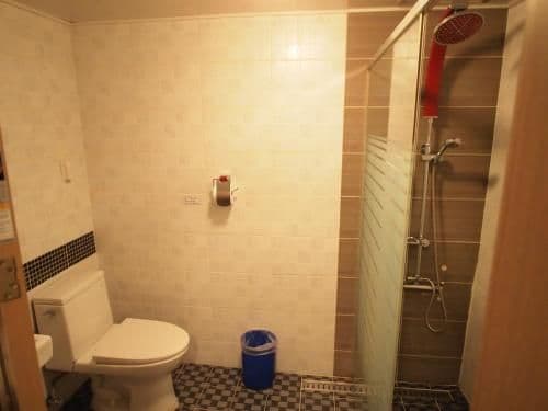 Quadruple Room with Private Bathroom
