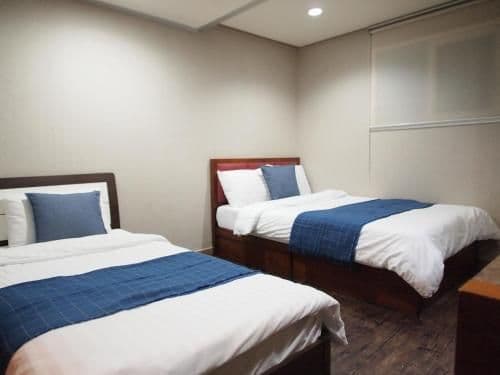 Triple Room with Private Bathroom