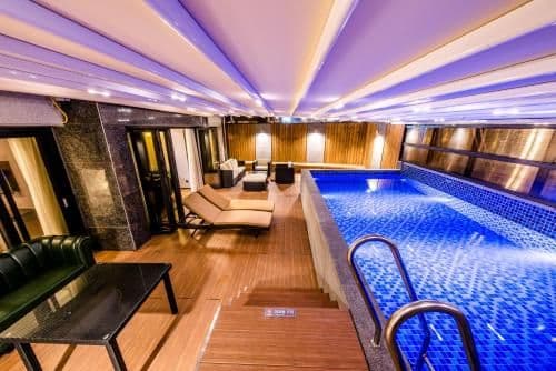 Pool Villa Suite