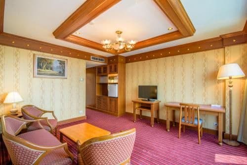 Executive Suite
