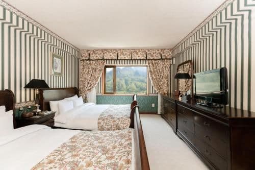 [All-Inclusive] Western Suite with Mountain View