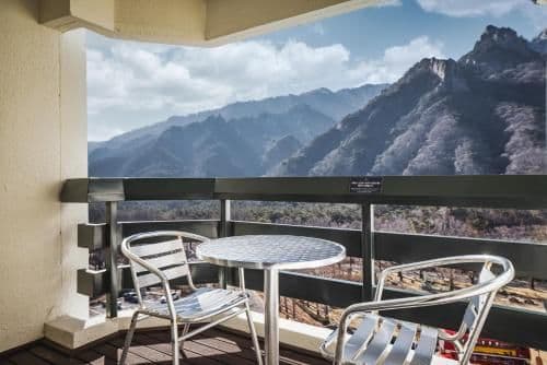 [All-Inclusive] Executive Family Twin Room with Mountain View