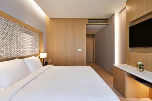 [Lounge Special] Superior King Room - Camellia hill 2 ticket + Lounge set