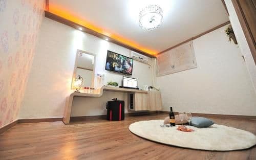 Korean-Style Double Room