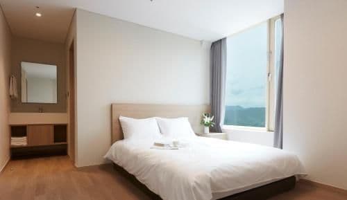 [Pet Friendly] Sky Royal (High Floor, Air-dresser, Free Mini bar)