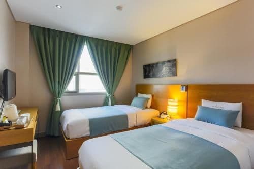 Small Twin Room