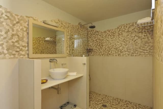 APARTMENT SUPERIOR