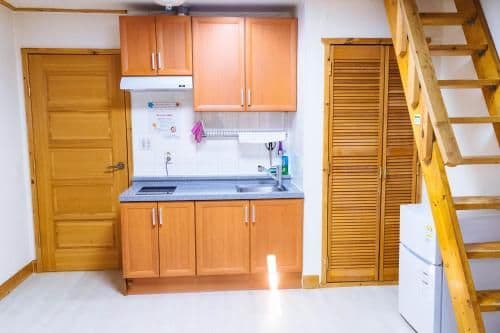 Duplex Family Room (6 adults)