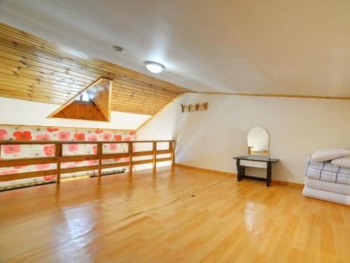 Duplex Family Room (6 adults)