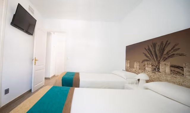 APARTMENT CAPACITY 8 TWO BEDROOMS