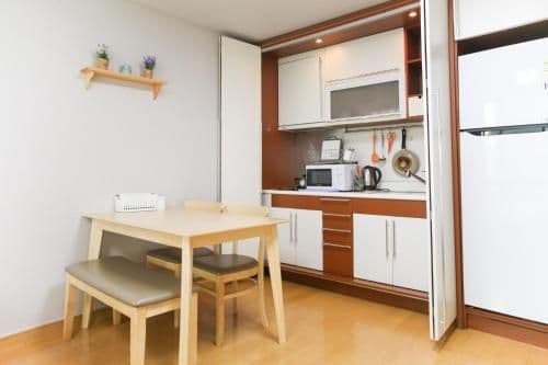 Studio Apartment