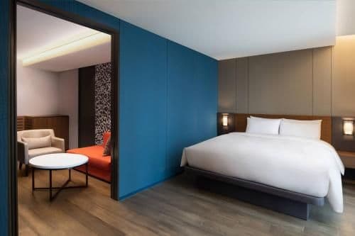 Premier, Suite, Executive lounge access, 1 King