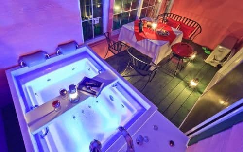 Double Room with Spa Bath