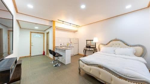 Double Room with Spa Bath