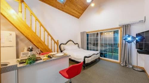 Double Room with Mountain View