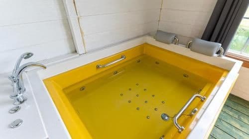 Double Room with Spa Bath