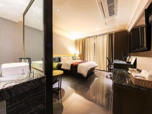Double Room