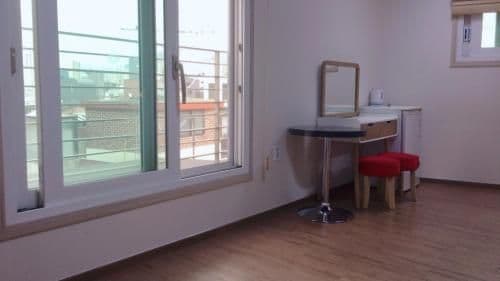 Triple Room with Private Bathroom