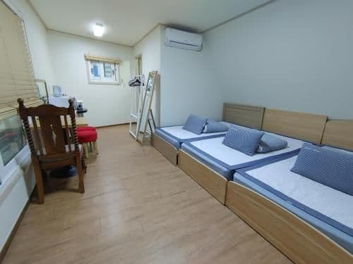 Triple Room with Private Bathroom