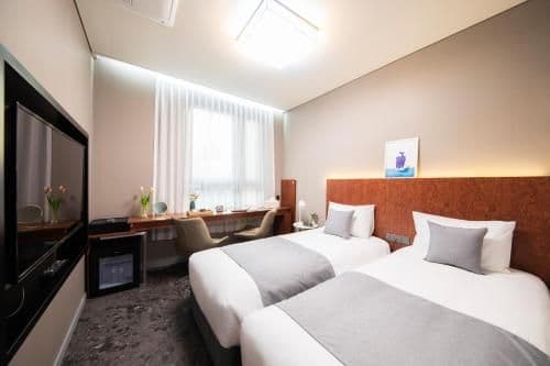 Deluxe Twin Room