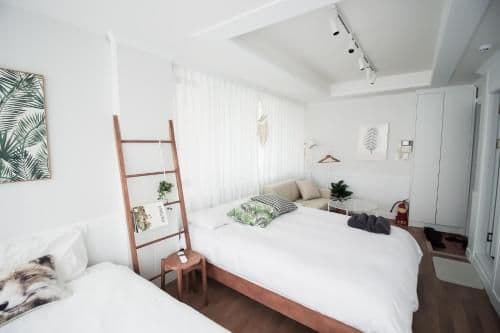 Deluxe Studio