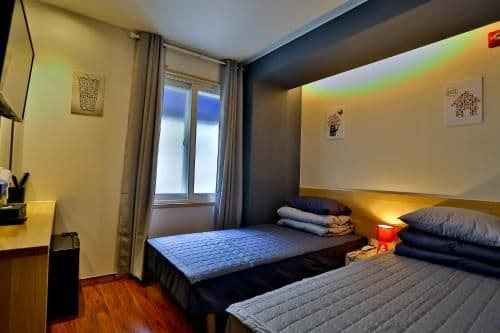 Twin Room with Private Bathroom