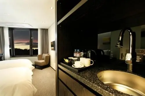 Family Twin Room