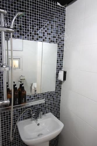 Twin Room with Private Bathroom