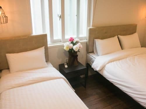 Triple Room with Private Bathroom
