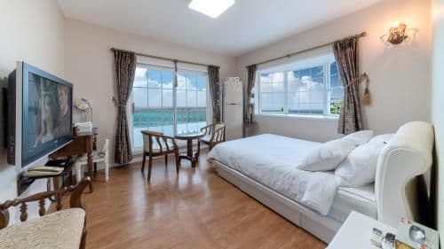 Double Room with Balcony and Sea View