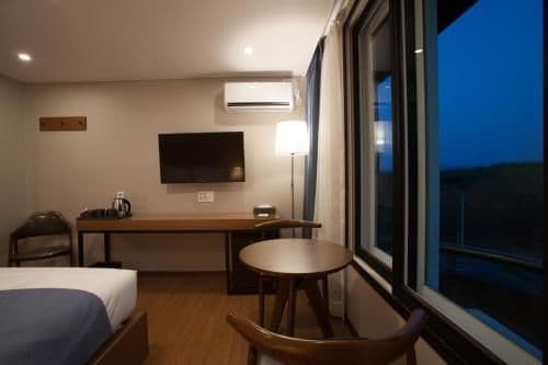 Standard Double Room with Mountain View