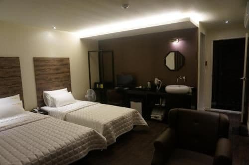 Deluxe Twin Room