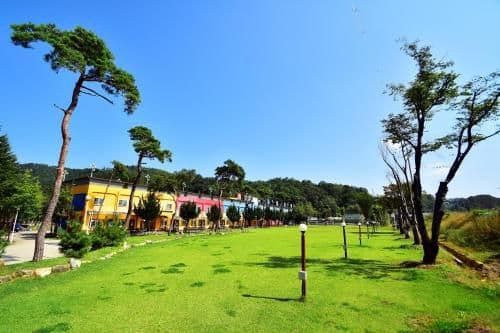 Seongbochon Youth Hostel