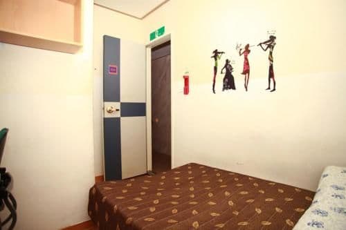Single Room with Shared Bathroom
