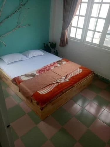 Large Single Room