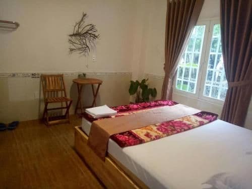 Large Single Room