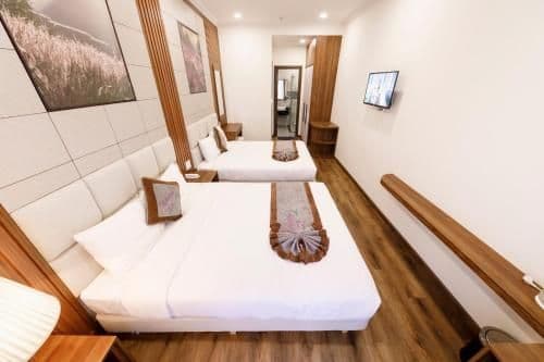 Deluxe Family Room